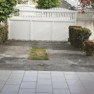 Appartement Le P'tit Nid Cocodydy, Baillif